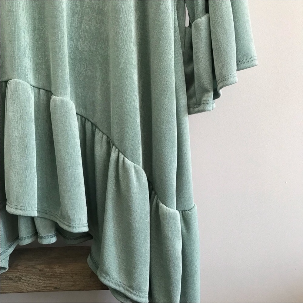 NWT 🆕 Light Blue Ruffle Top - Picture 7 of 8